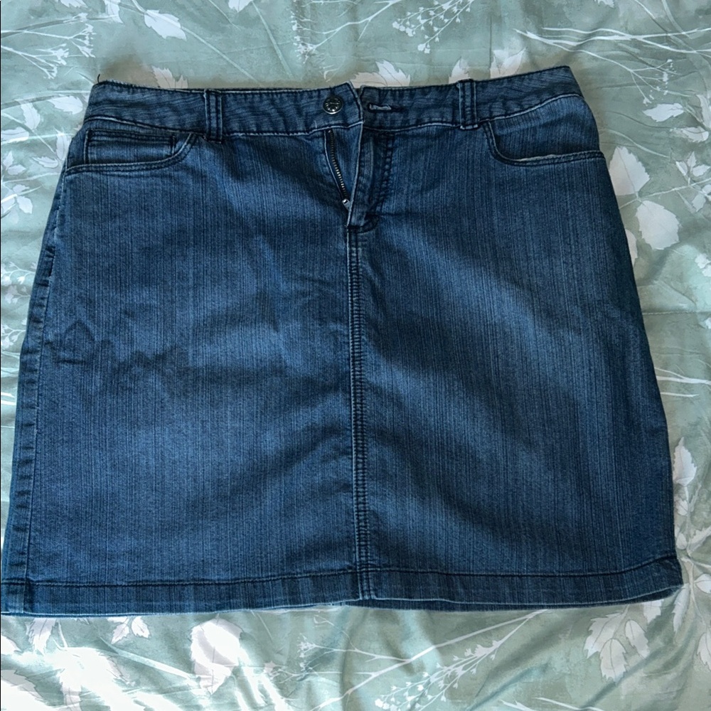 Christopher and Banks Denim Blue petite Women's Skirt